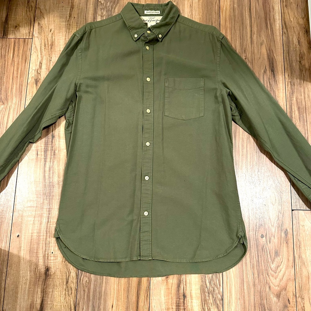 Olive green long sleeve button up shirt, size L
